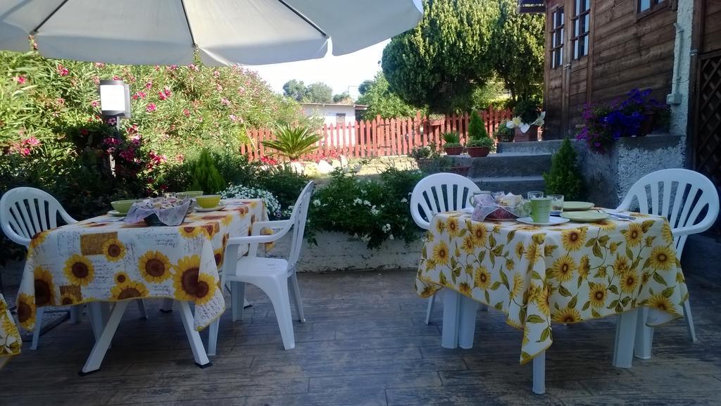 Bed And Breakfast Angolo Fiorito Civitavecchia Exteriér fotografie