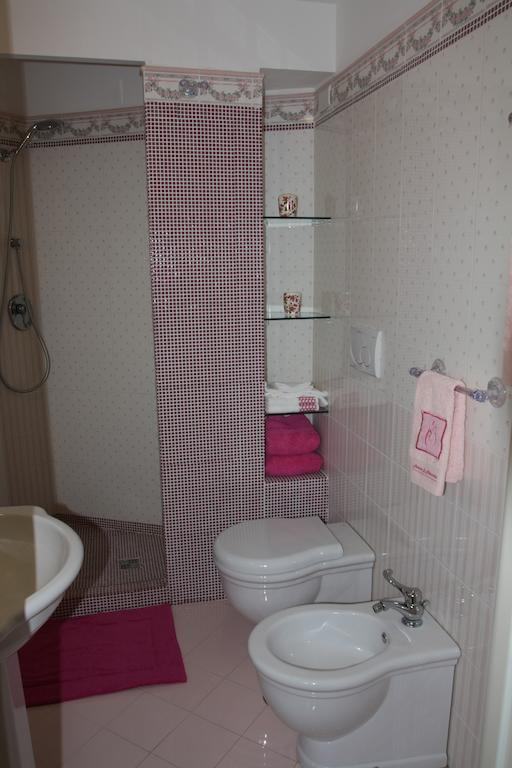 Bed And Breakfast Angolo Fiorito Civitavecchia Pokoj fotografie